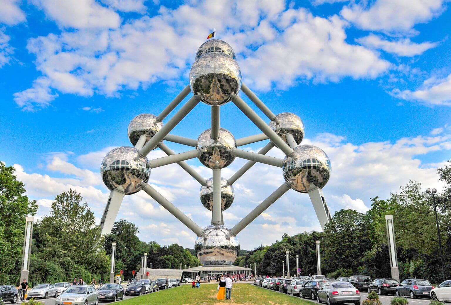 Bảo tàng phân tử Atomium - một bảo tàng kiến trúc "kì lạ" ở Bỉ - Image Travel & Events - Đơn Vị Tổ Chức Tour Châu Âu Chuyên Nghiệp