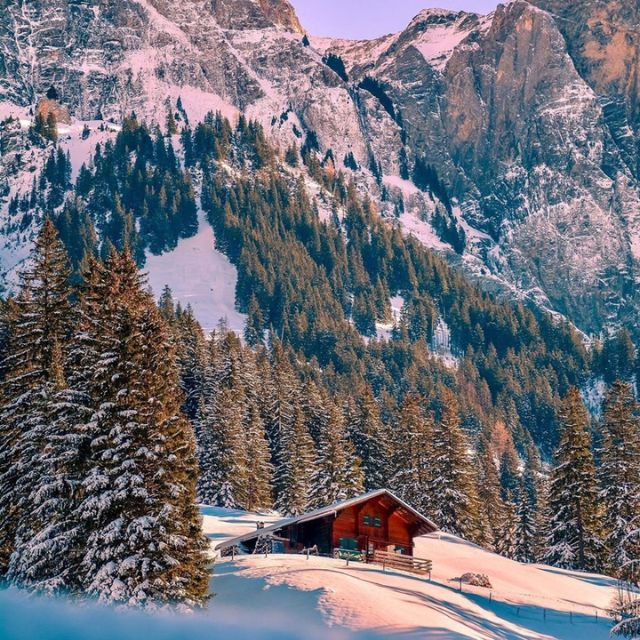 Du lịch Thụy Sĩ mùa đông, Adelboden